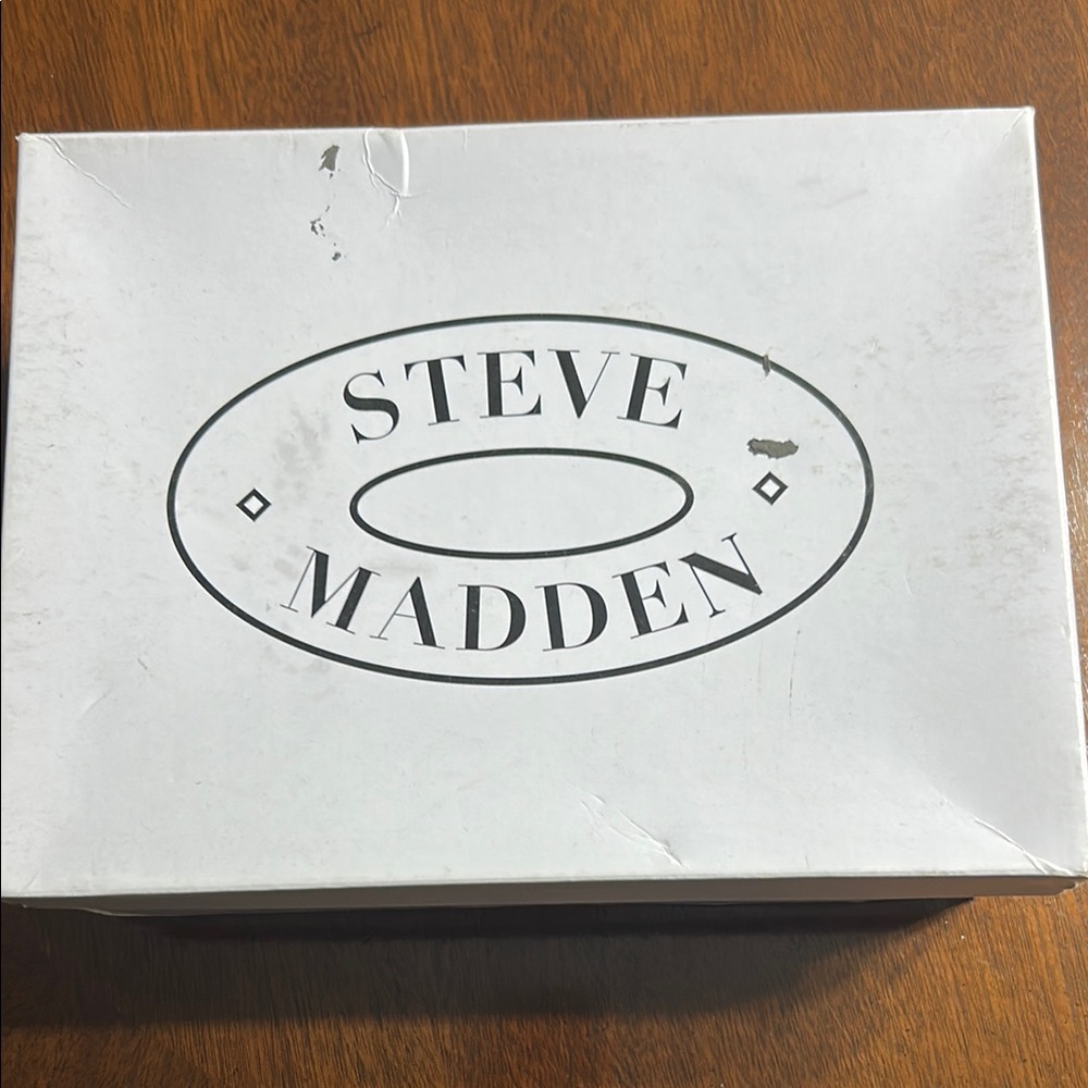 Steve Madden silver heel